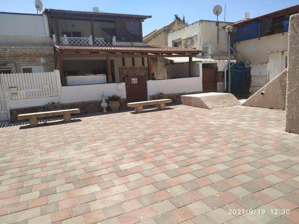 Maister Apt Bet Sheʼan Exterior foto